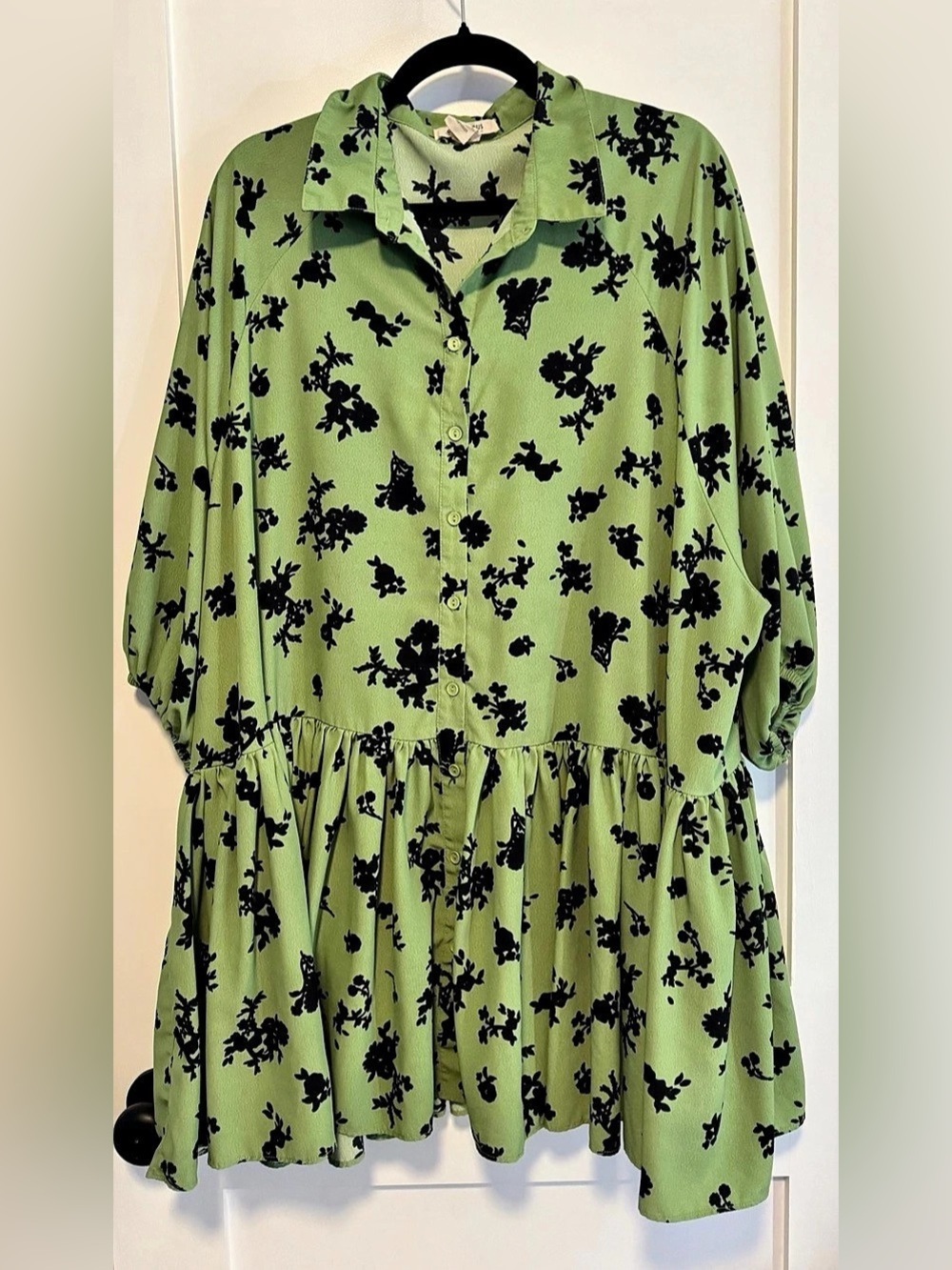 Glamorous Floral Mini Dress in Green & Black Size 12